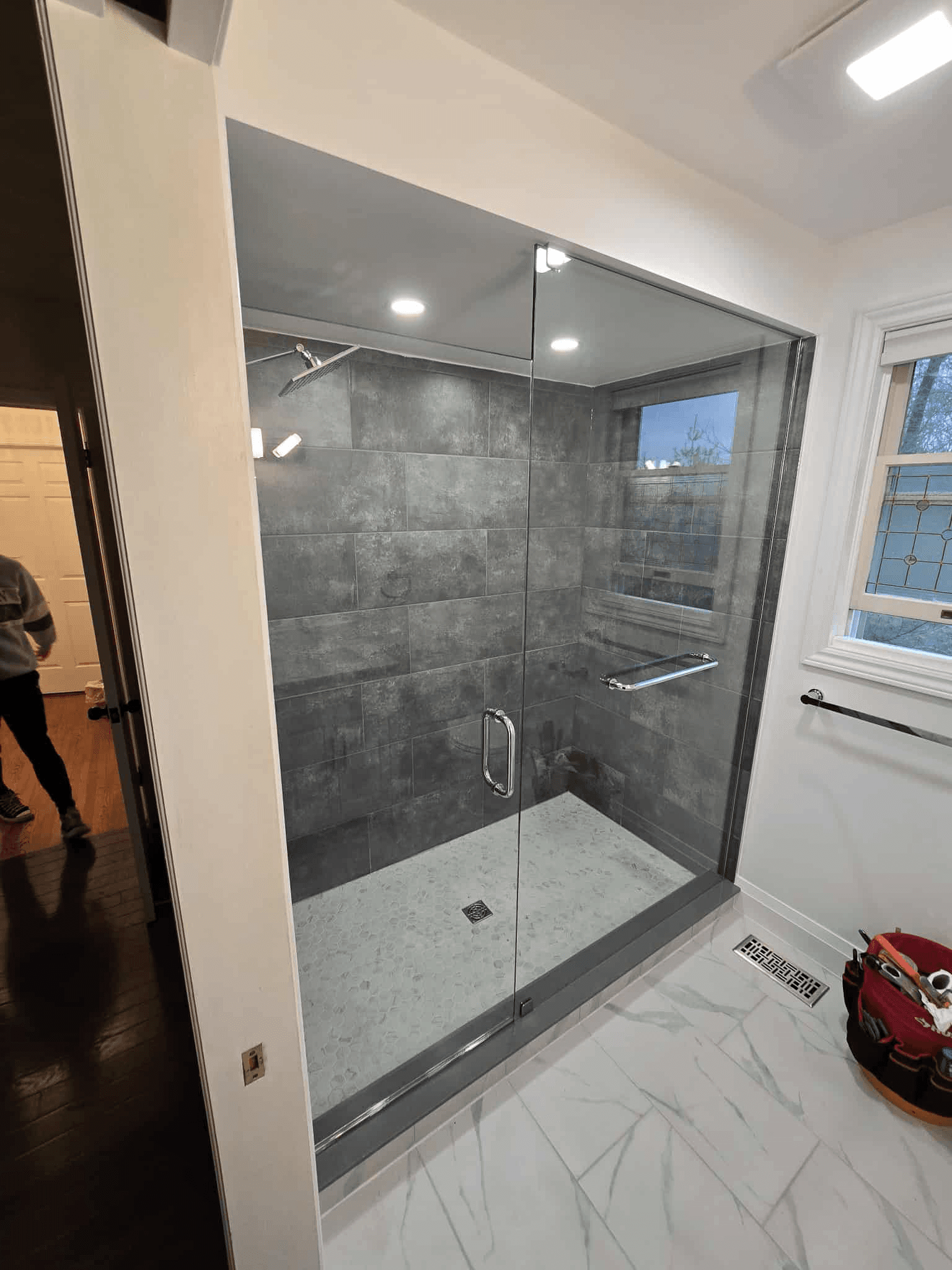 Tabletop Glass Installation